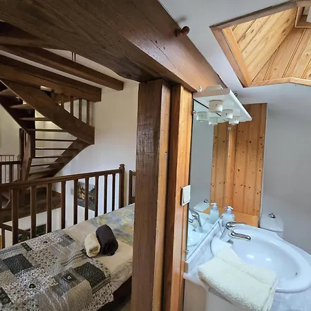 Maison Spacieuse Avec Piscine, Salle De Sport, Et Equipements Complets A - Fr-1-616-2 Villamblard
